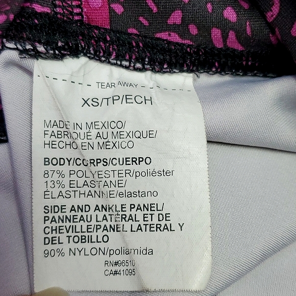 Under Armour Heat Gear Compression Leggings - Size X-Small - Picture 9 of 13